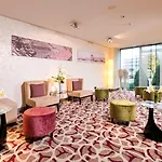 Leonardo Hannover Airport 4*