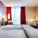 Leonardo Hannover Airport 4*