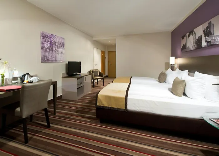 Leonardo Hannover Airport 4*