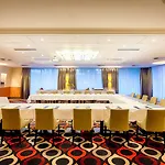 Hotel Leonardo Hannover Airport 4*