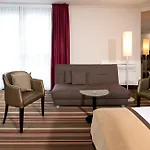 Otel Leonardo Hannover Airport 4*