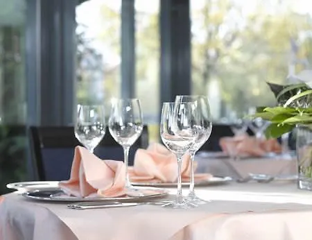 Hotel Leonardo Hannover Airport 4*
