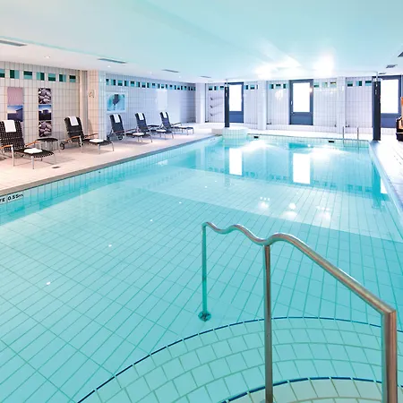 Leonardo Hannover Airport 4*