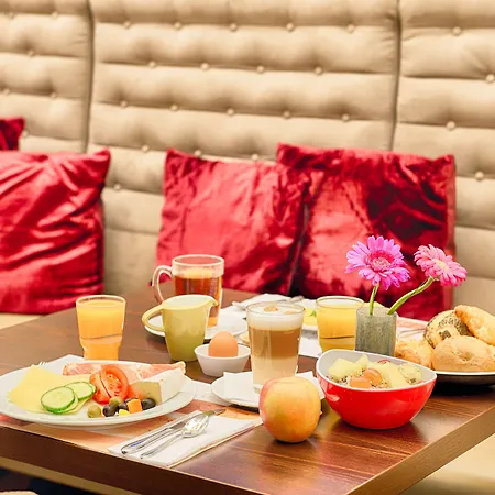 Hotel Leonardo Hannover Airport 4*