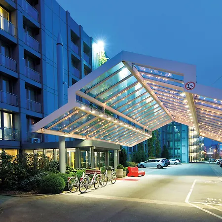 Hotel Leonardo Hannover Airport 4*