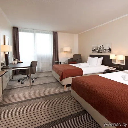 Leonardo Hannover Airport Hotel 4*