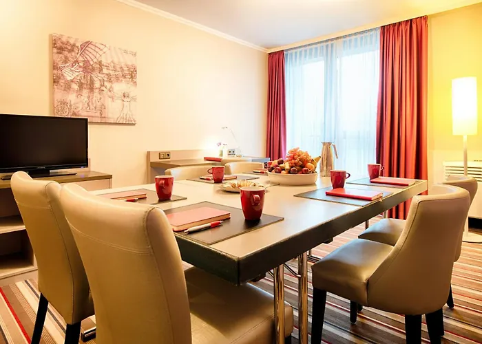Leonardo Hannover Airport Hotel 4*
